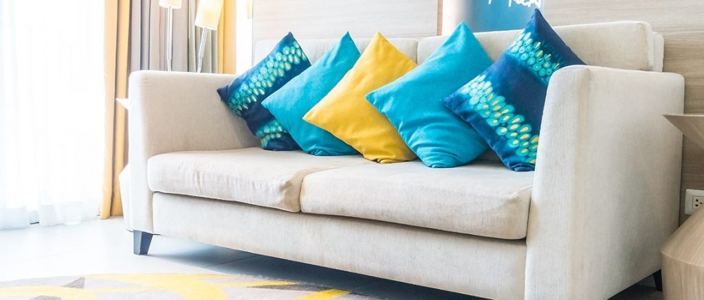 5 روش جلوگیری از کثیف شدن سریع مبل