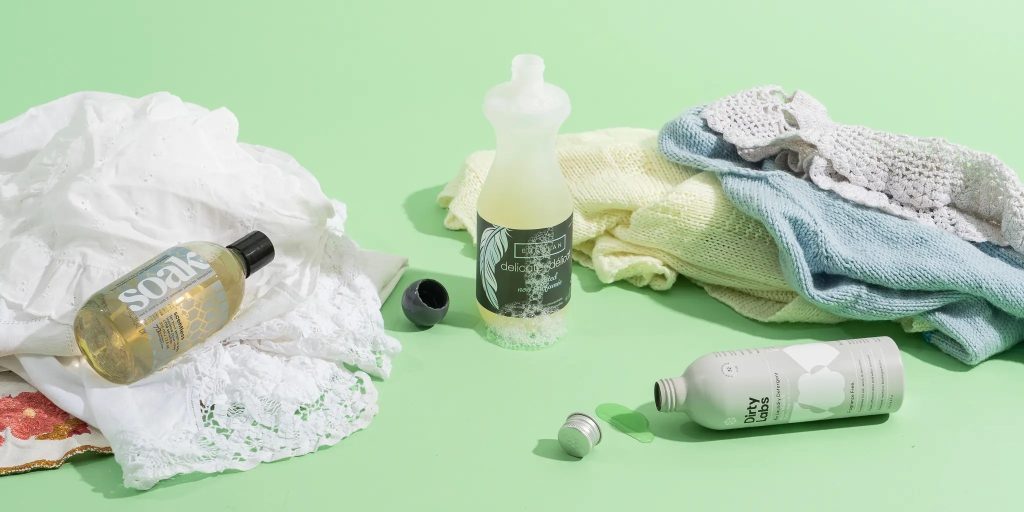 بهترین مواد شوینده مخصوص مبل شویی